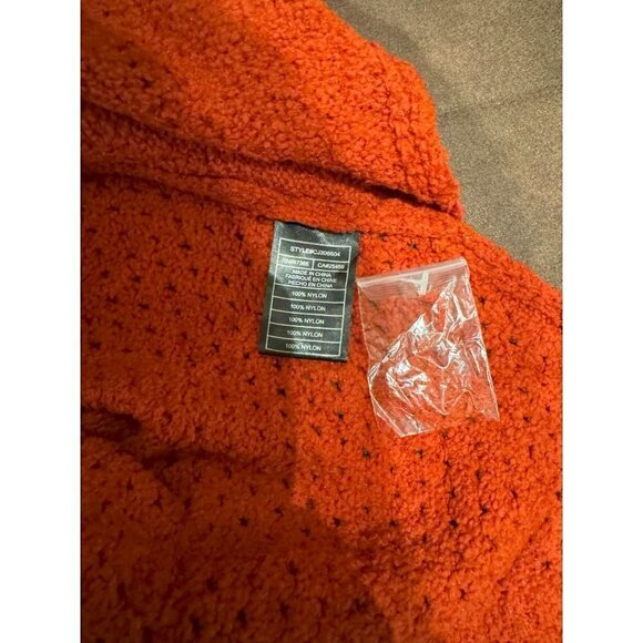 Cupcakes and Cashmere Maj Sweater NWT - Picture 7 of 8